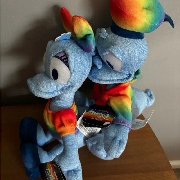 Disney Rainbow Collection Donald and Daisy Duck - Picture 2 of 2